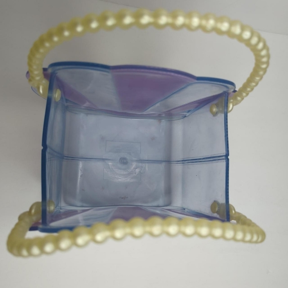 Mermaid Shell Purse - Picture 5 of 5